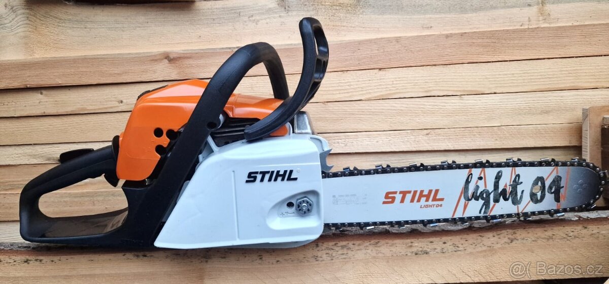 Prodám motorovou pilu STIHL 211 - 3