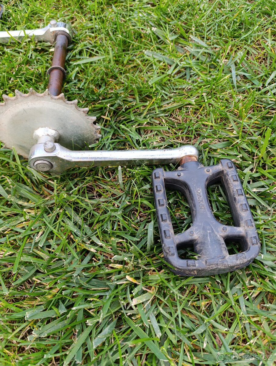 Babetta šlapátka+kliky - 3