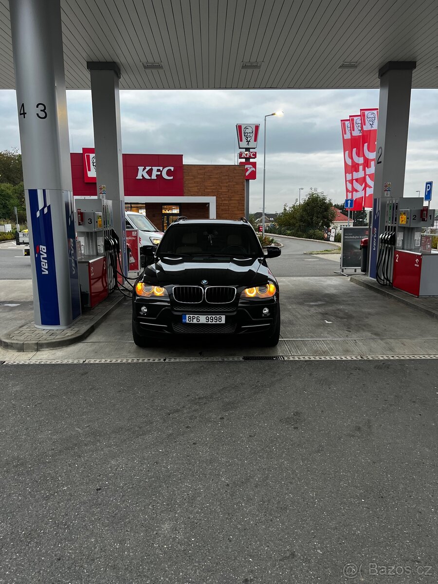 BMW X5 E70 4.8i | 2007 | MAX | 7 míst - 3