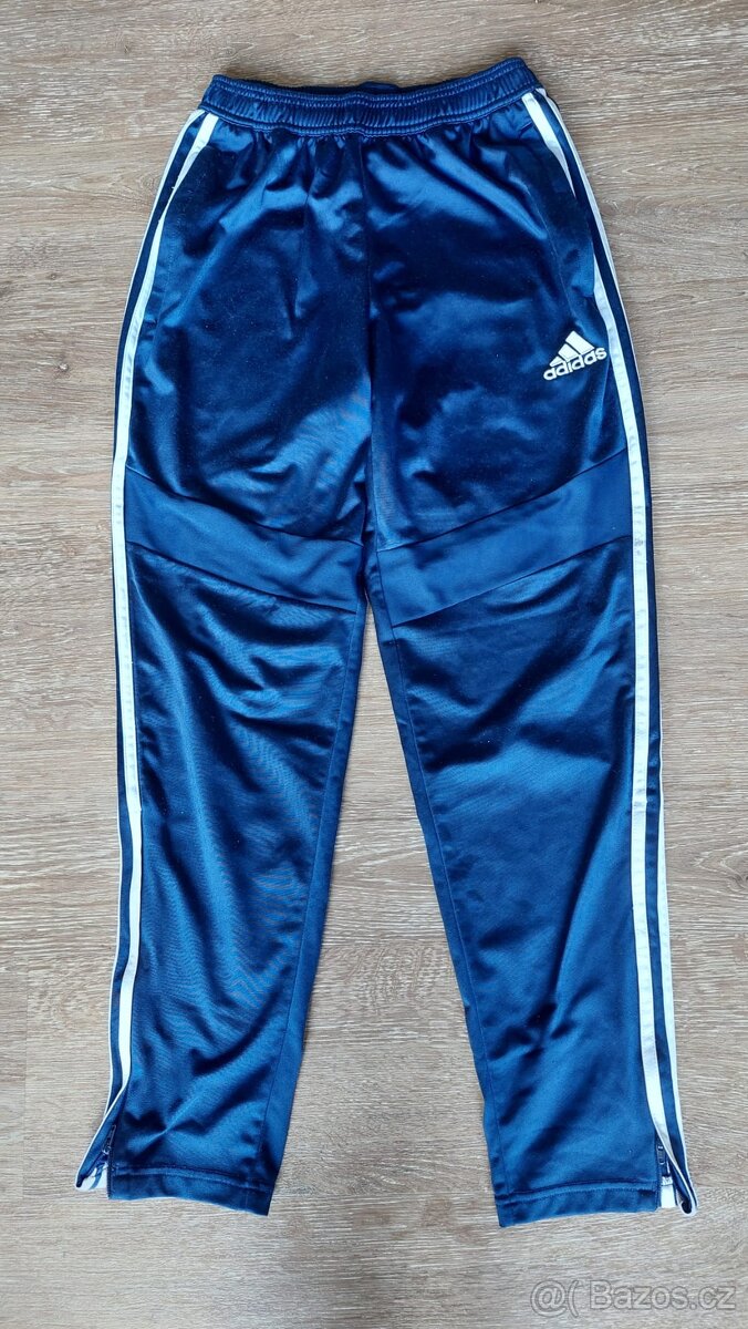 Značková tepláková souprava - 3