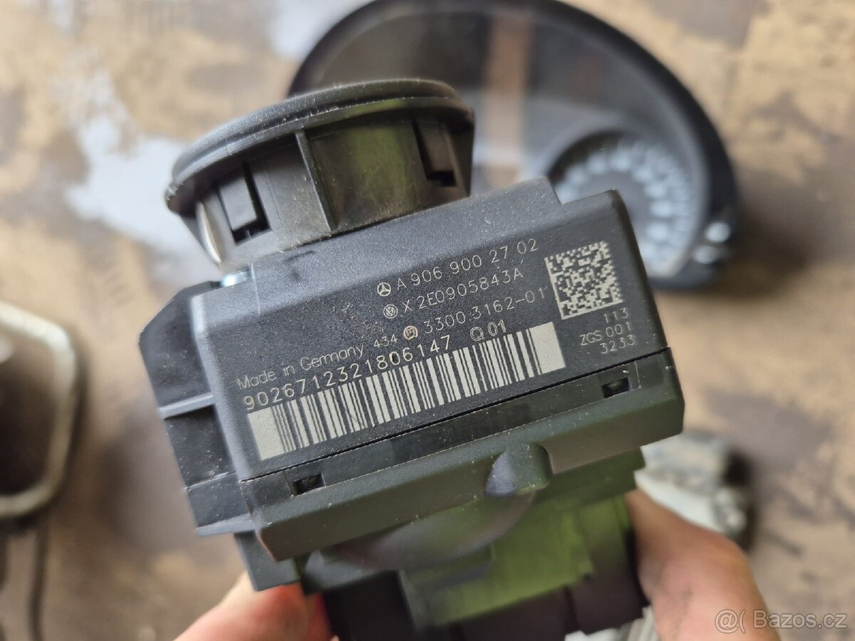 VW Crafter - budíky, jednotka ,imo.. - 3