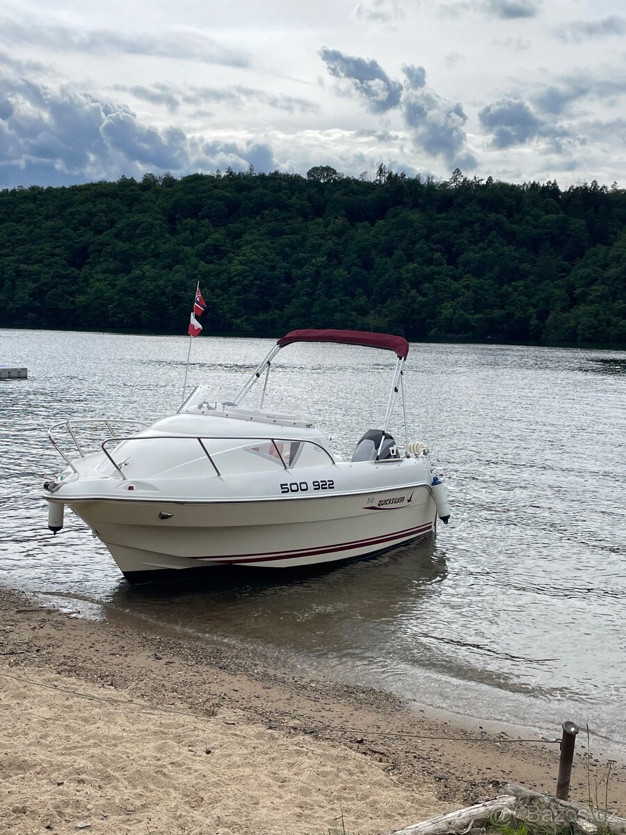 Motorová kajutová loď - 3