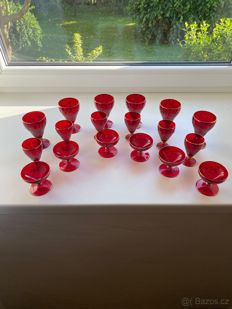 Vintage sada rubínových skleniček - 18 ks - 3