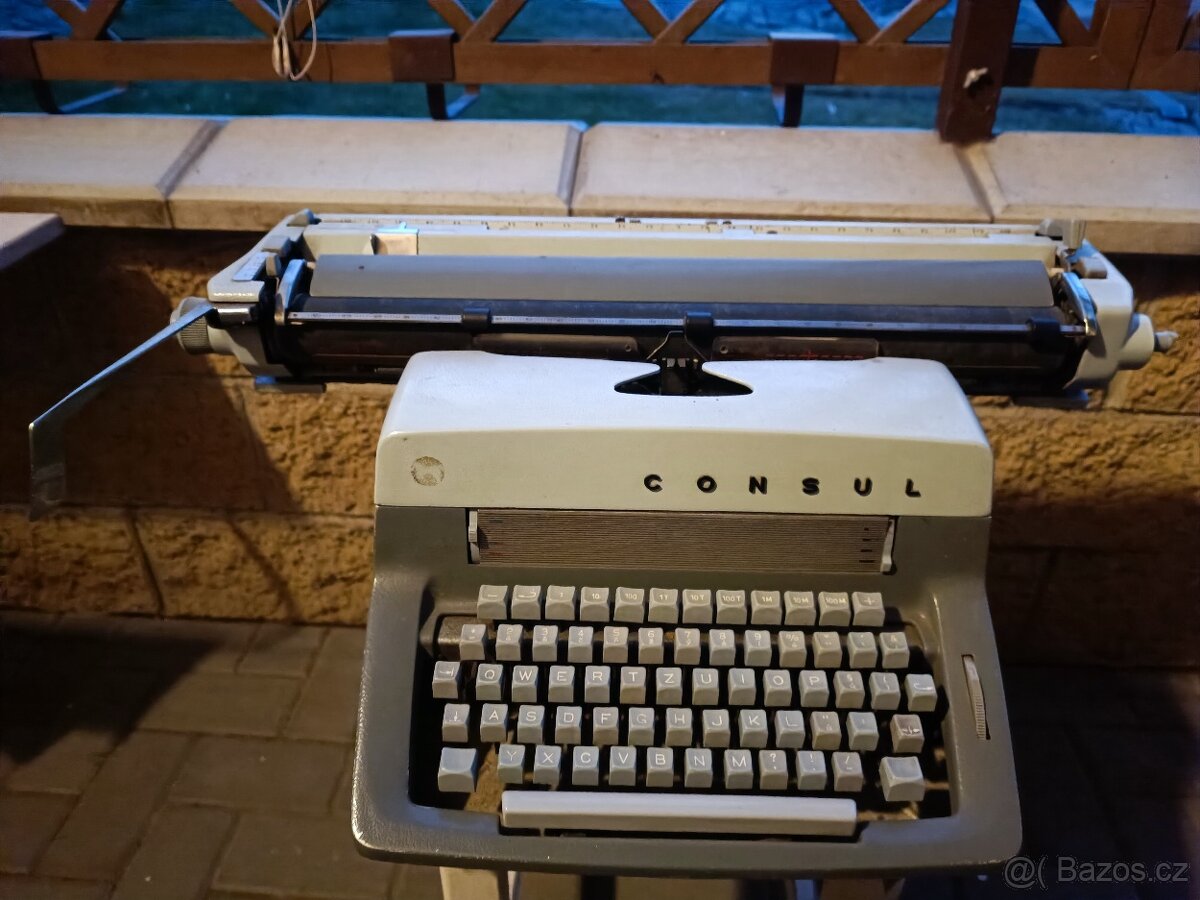 PSACÍ STROJ CONSUL - 3