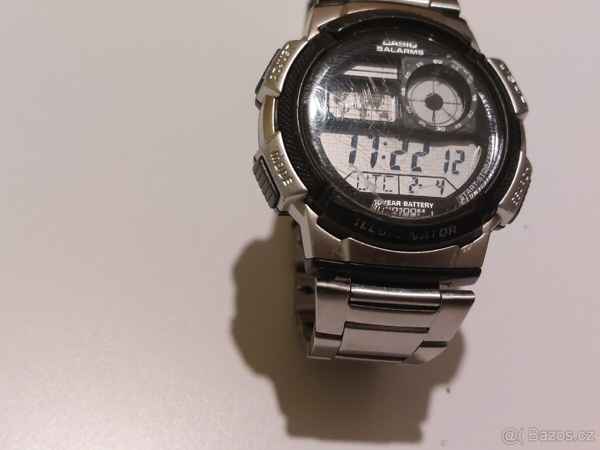 Digitální voděodolné hodinky Casio AE-1000W 10bar - 3
