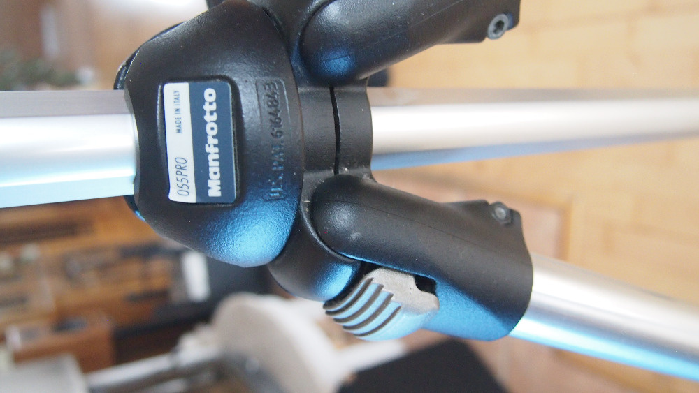 Prodám stativ Manfrotto - 3