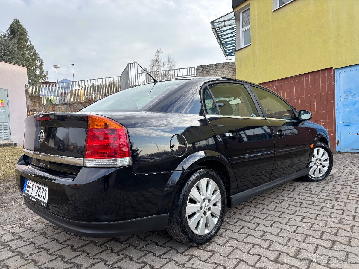 Opel Vectra 2.2 i nová STK 2/28 - 3