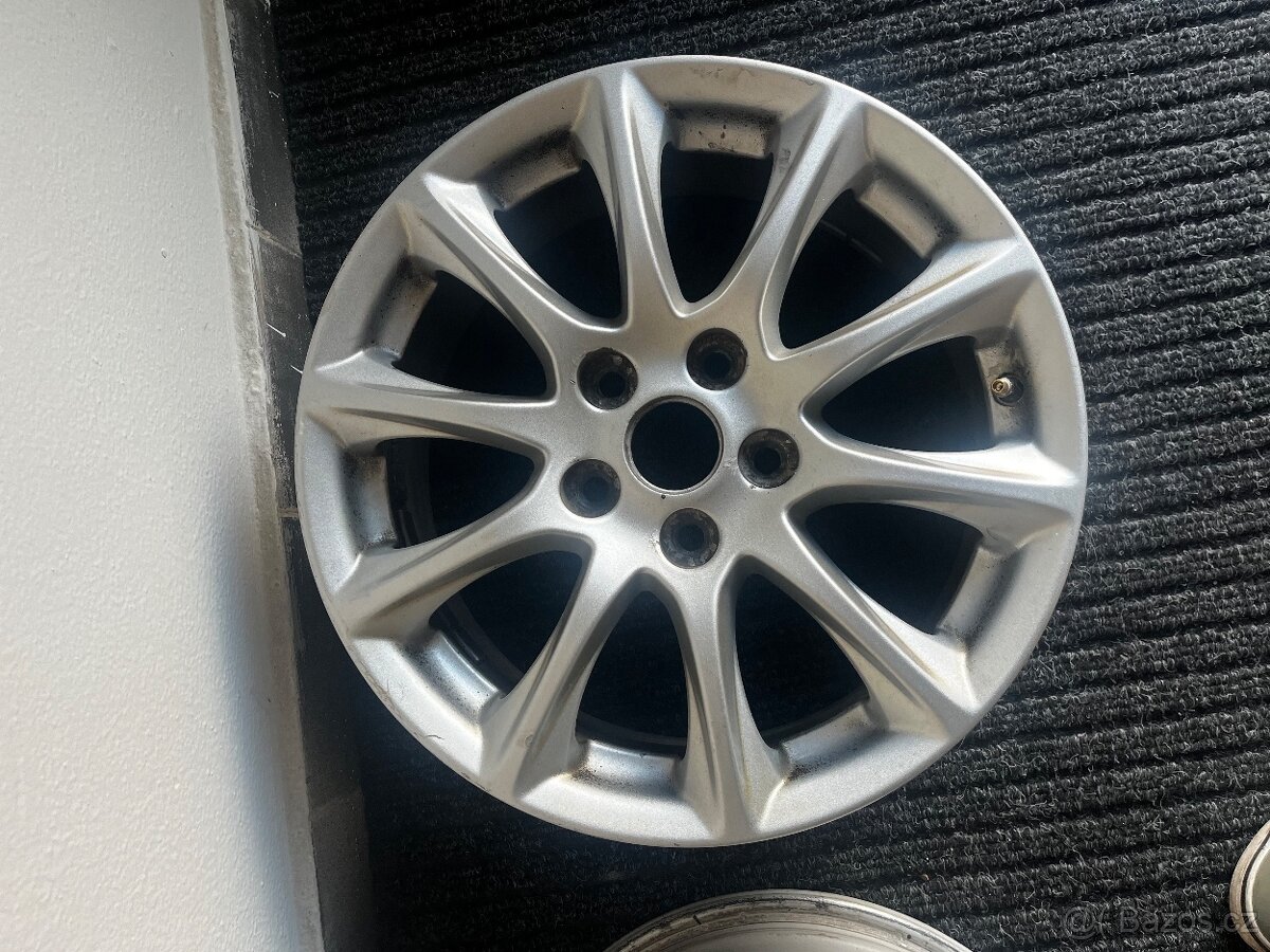 Original disky Ford R16 - 3