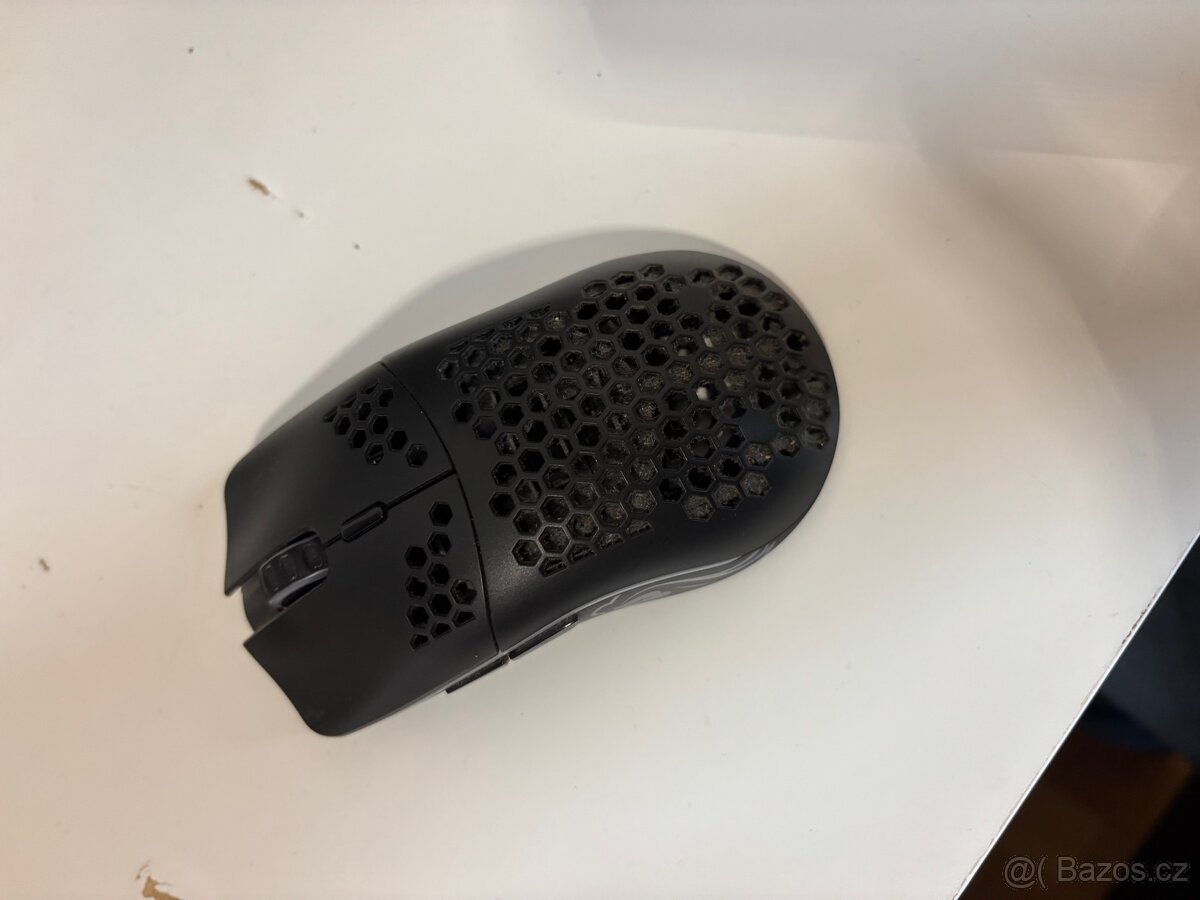 Herní myš Glorious Model O Wireless - 3