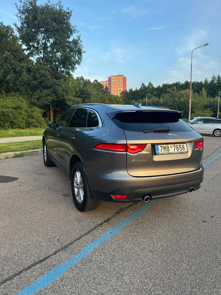 Jaguar F-Pace, 3.0 Portfolio AWD Pano - 3