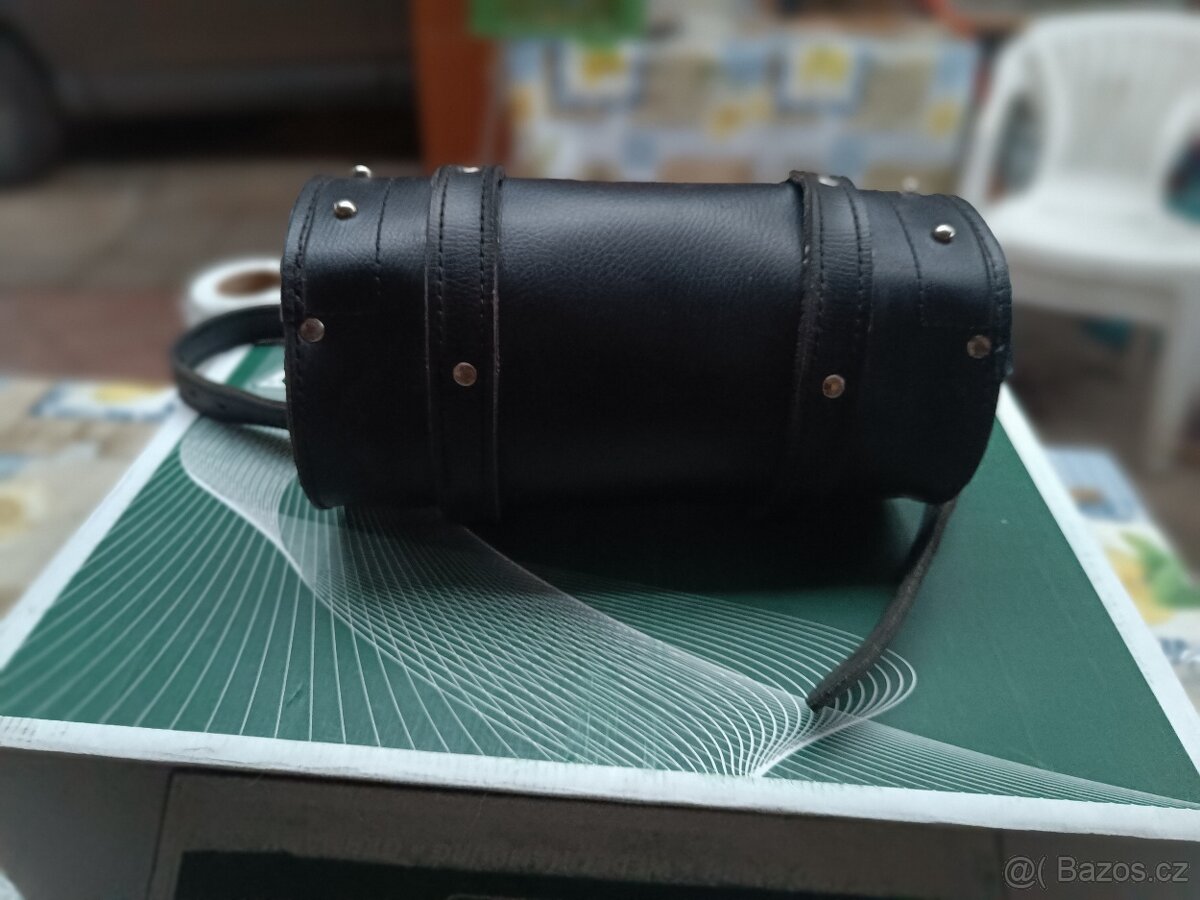prodám koženou rolku na motorku - 3
