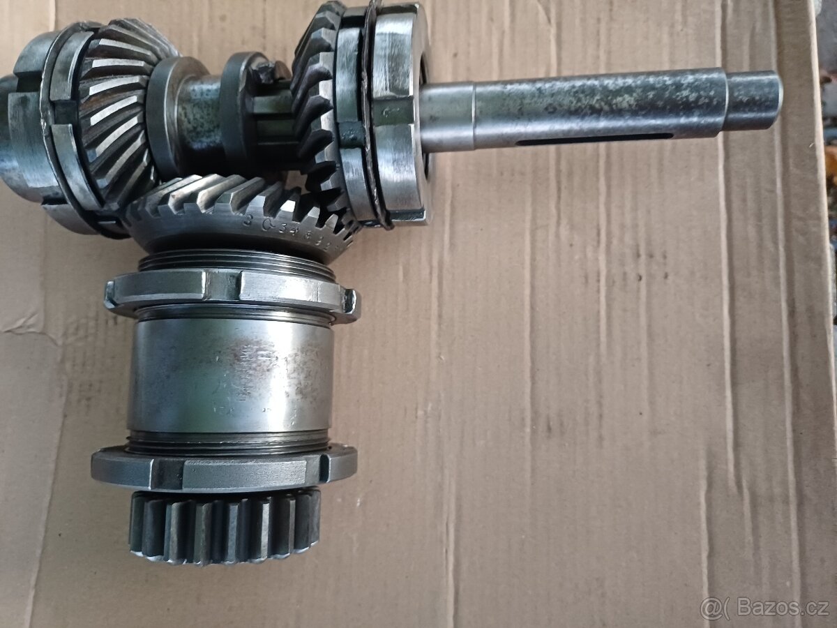 predám reverznu prevodovku - 3