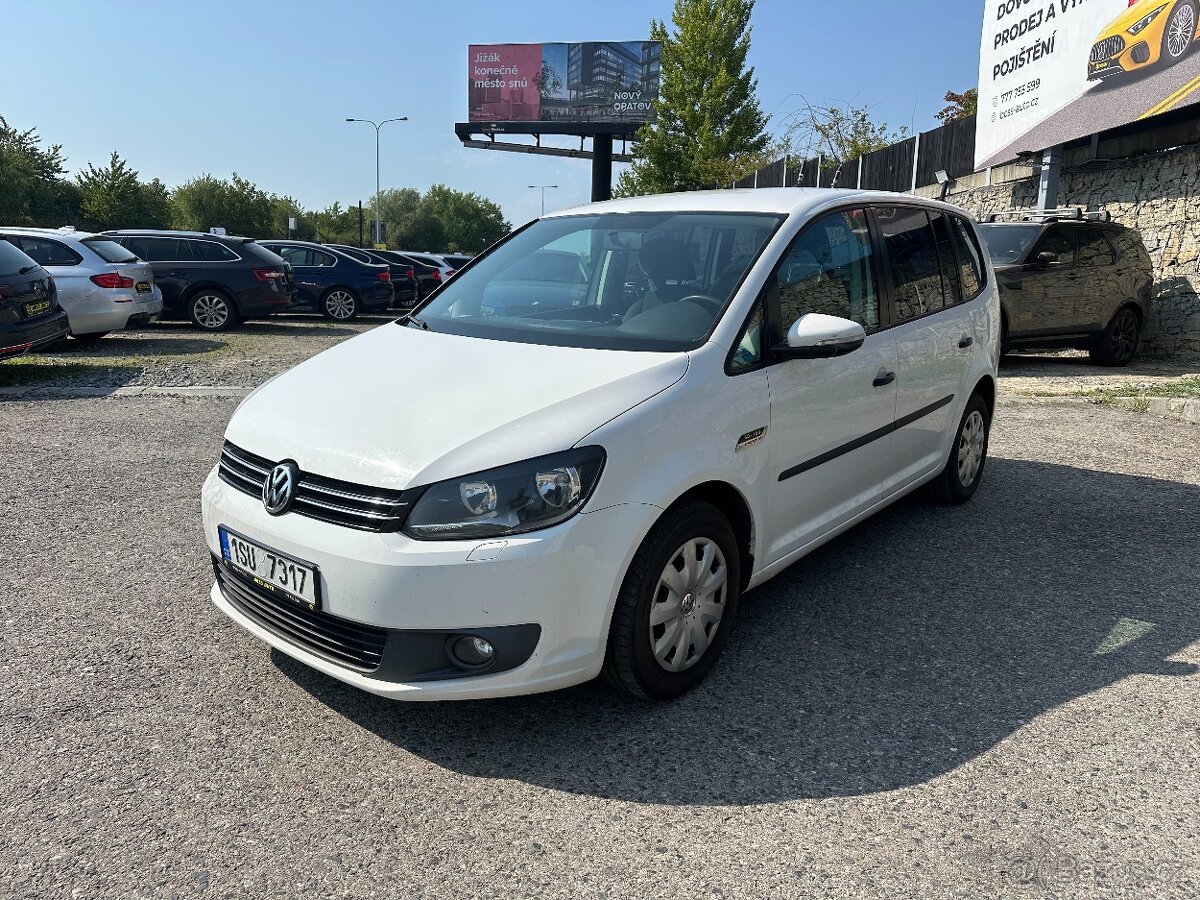Volkswagen Touran 2011 - 3