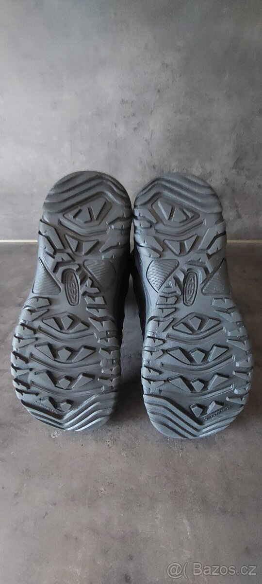 Zimní boty / sněhule KEEN Puffrider WP, vel. EU38 - 3