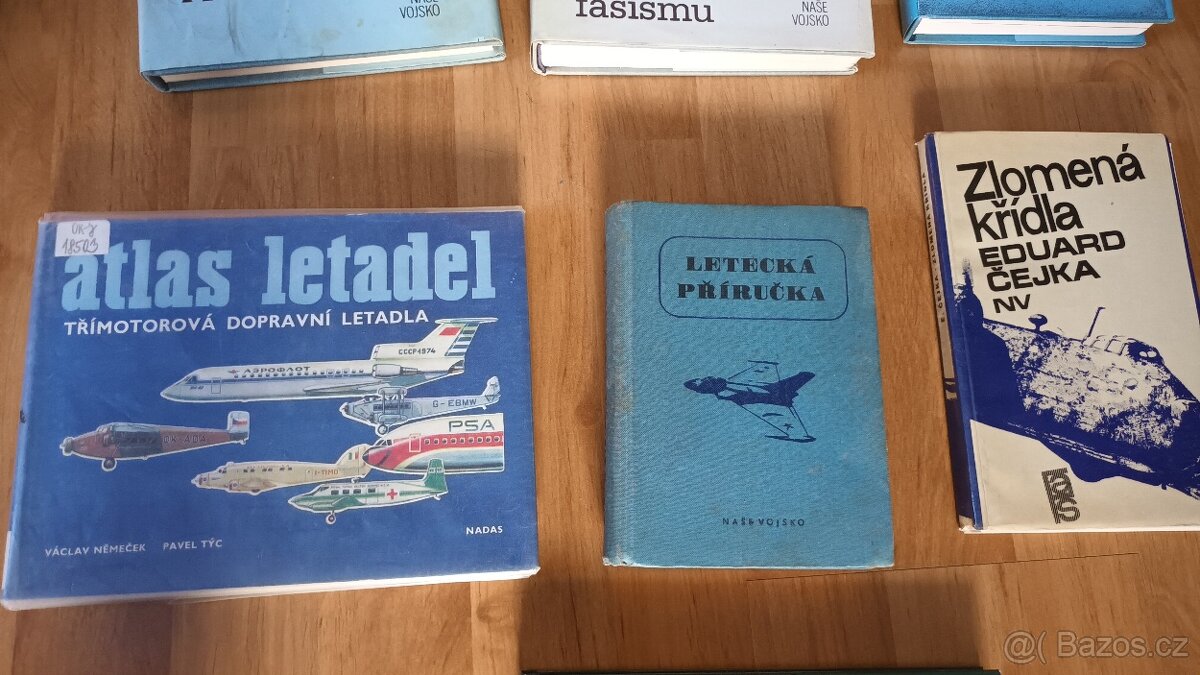Konvolut knih s vojenskou tématikou, čs piloti RAF - 3