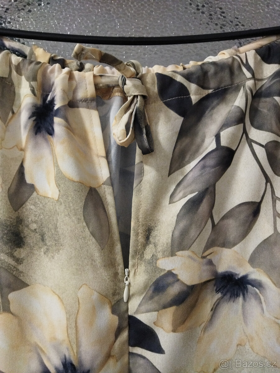 Šaty zn. UOMO & DONNA, vel. 38 - 3