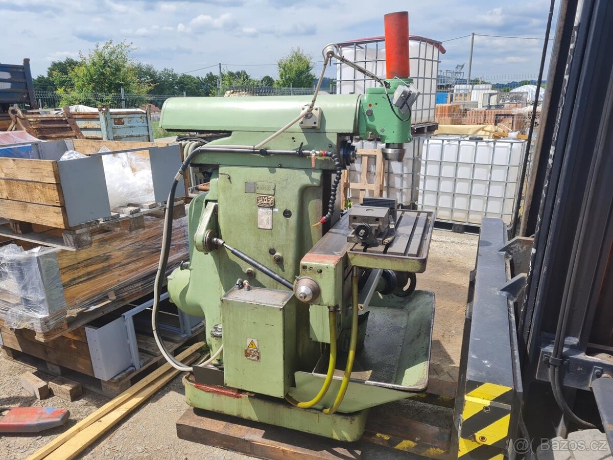 Nástrojářská frézka Ruhla 59 FUW 315x800 (7668) - 3