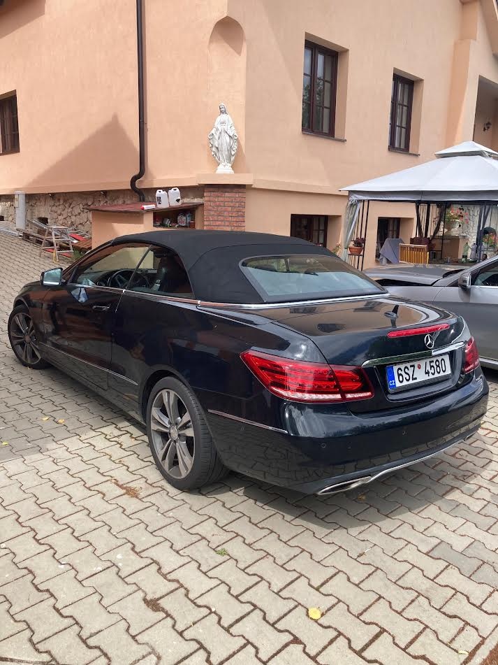 Mercedes E 220 Cabrio - 3