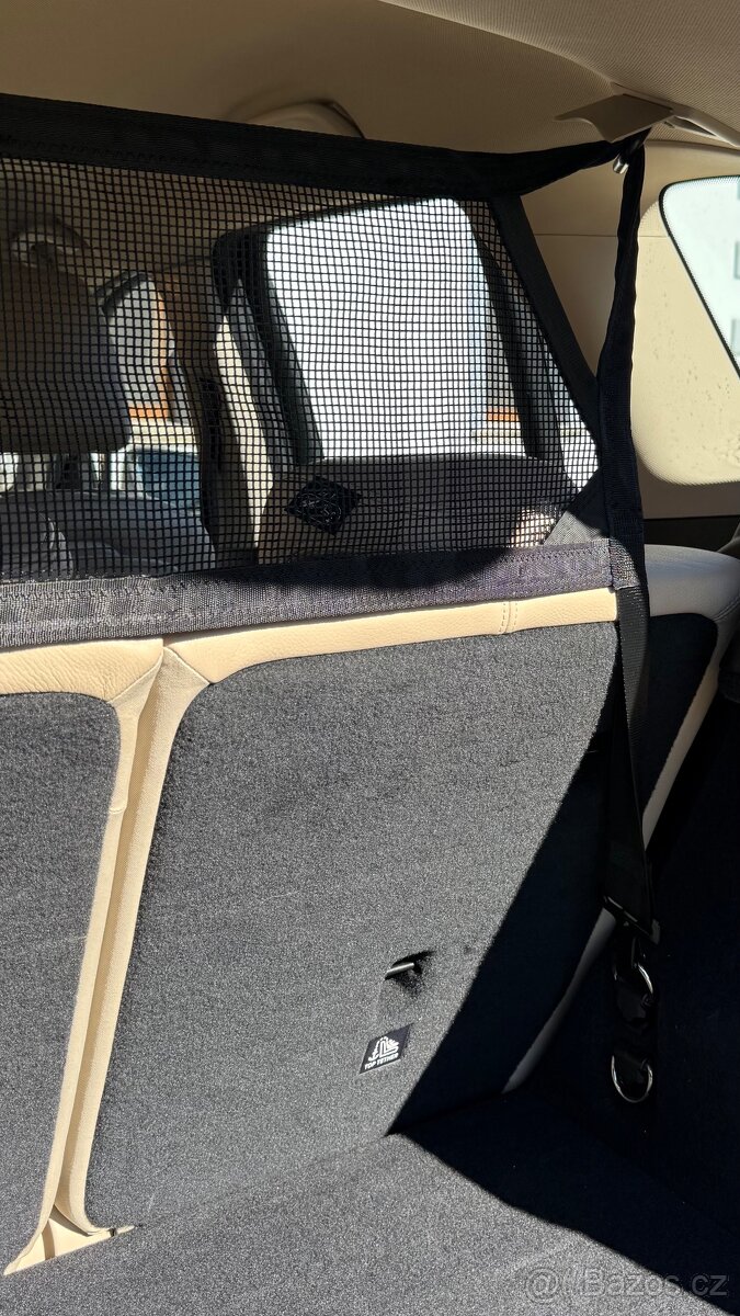 Síť do zavazadlového prostoru BMW X1 - 3