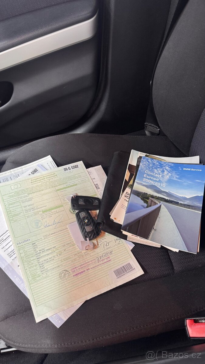 BMW 318i e91 / 105kw / 2009 / - 3