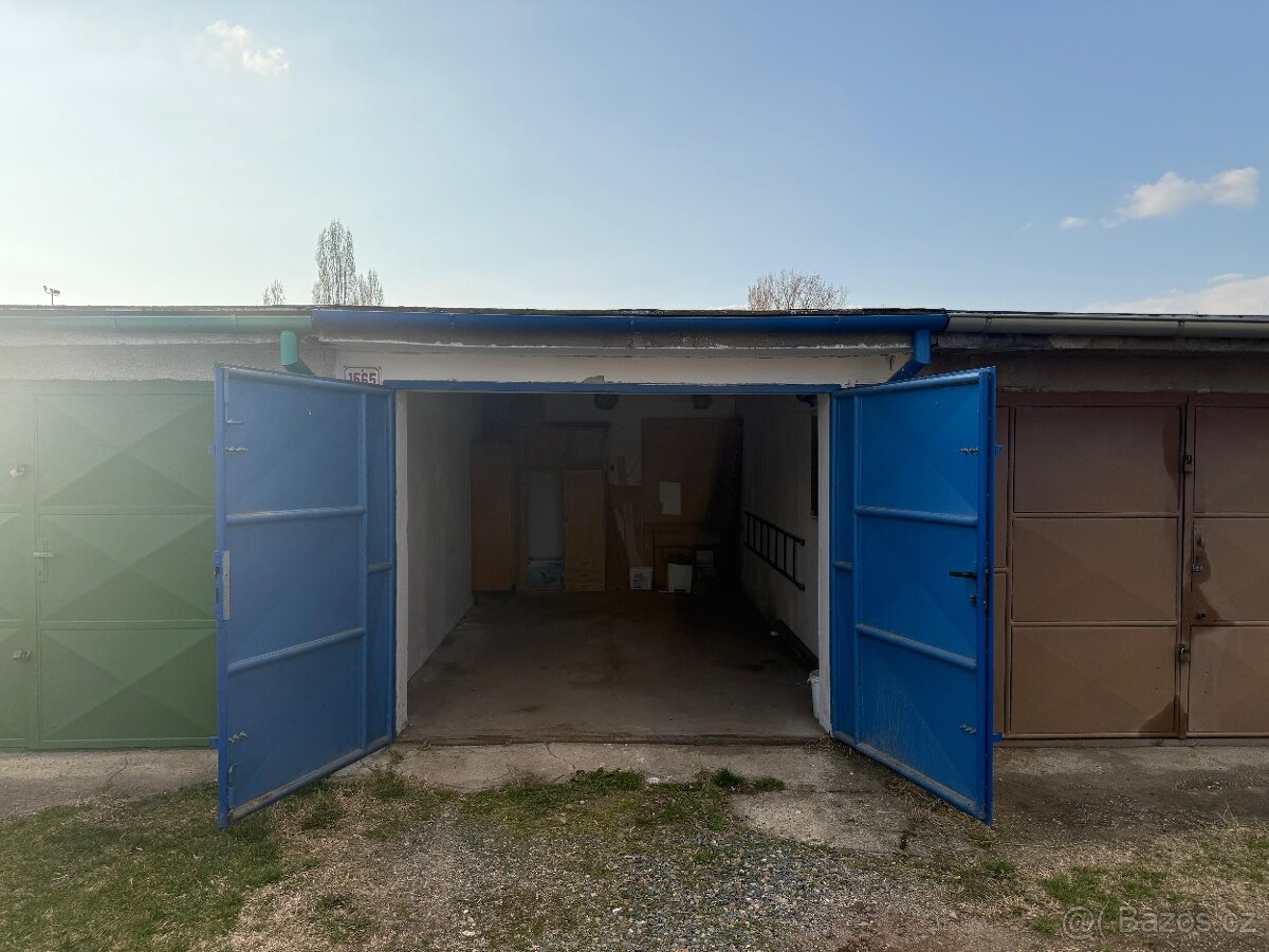 ✅ PRONÁJEM GARÁŽE HODONÍN - 3