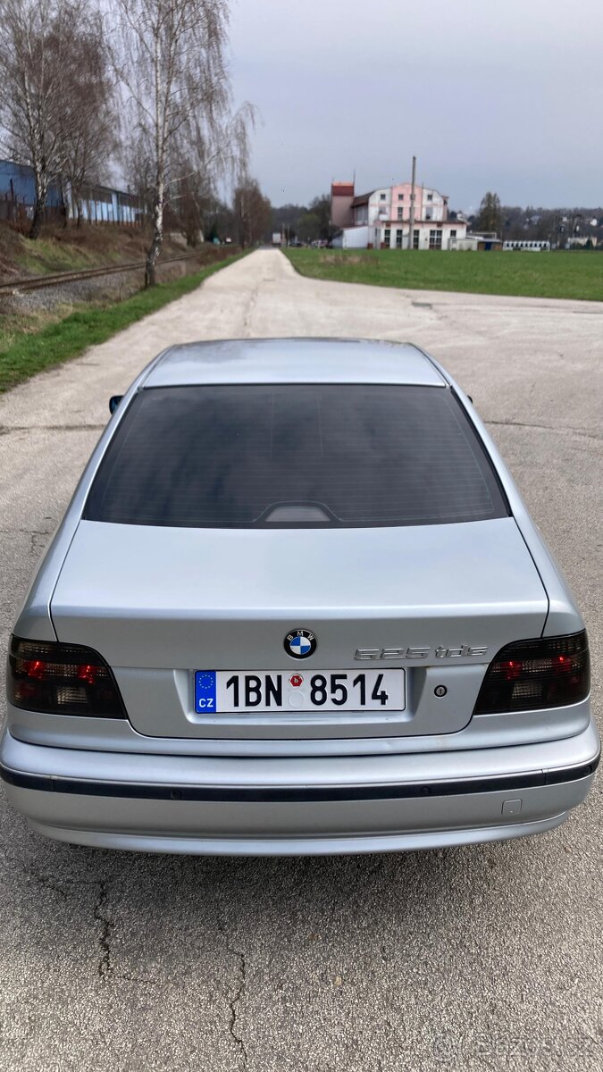 BMW E39 - 3
