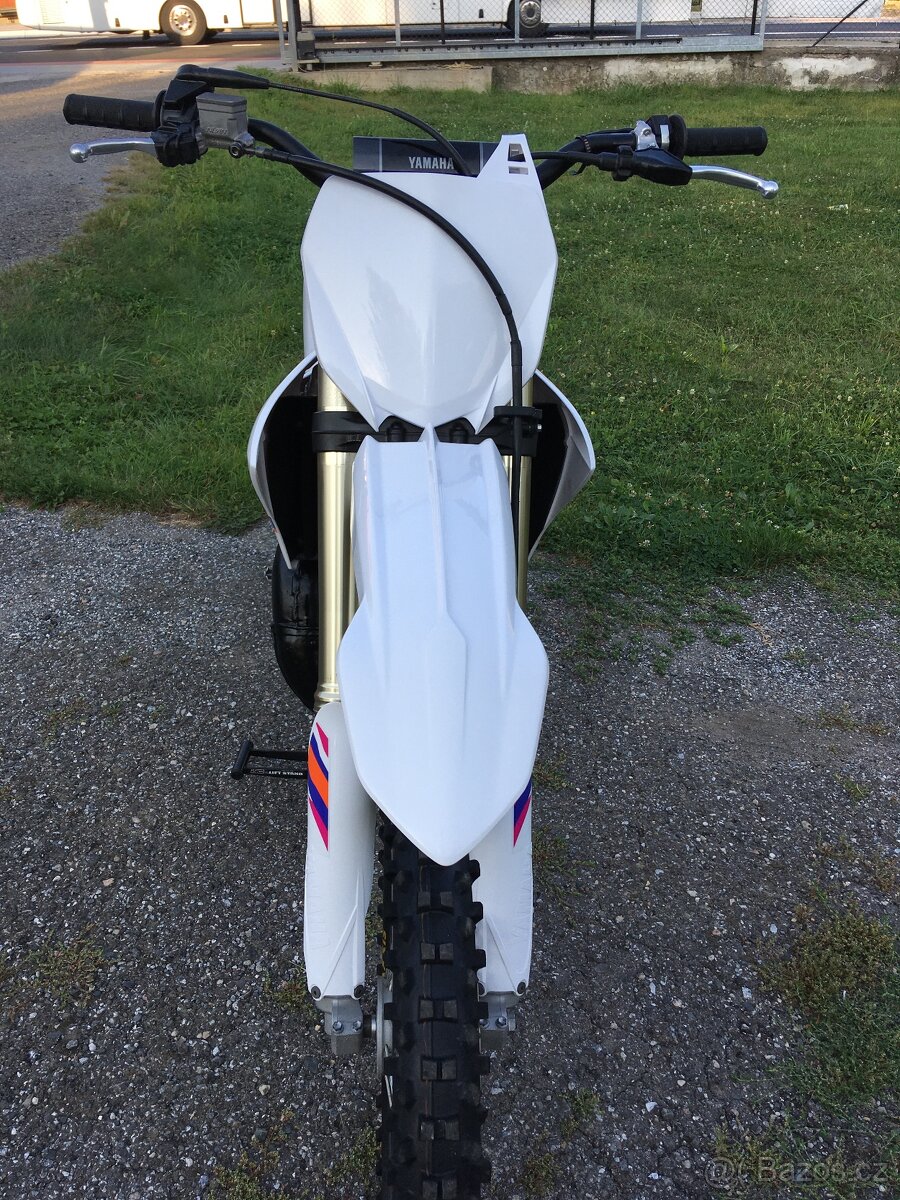 Yamaha YZ 125 2024 limitet edition 50years TOP STAV