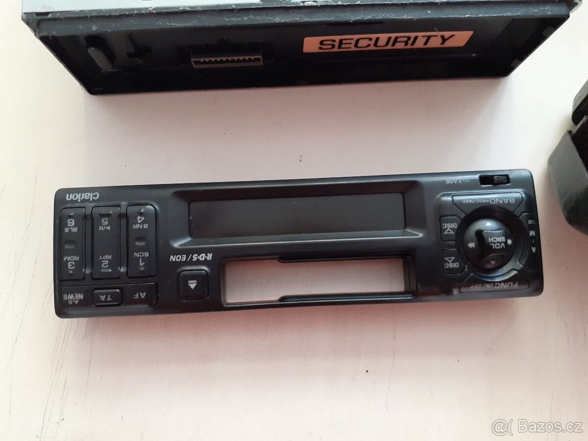 Autorádio Clarion Dolby - 3