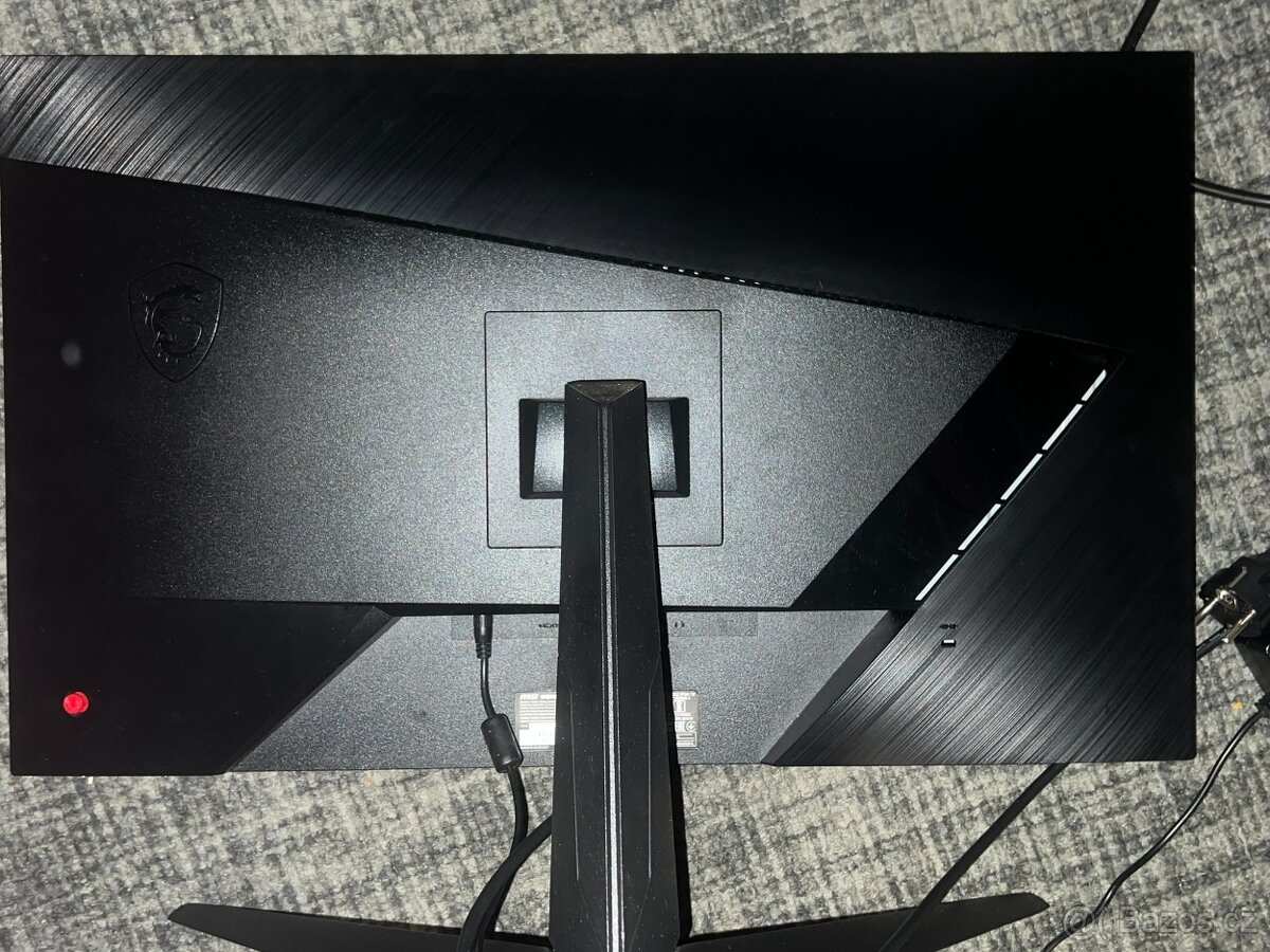 3x 27" MSI G2722 - 3