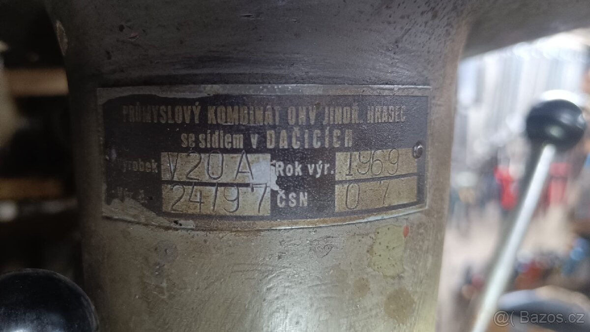 Stolní vrtačka V20A - 3