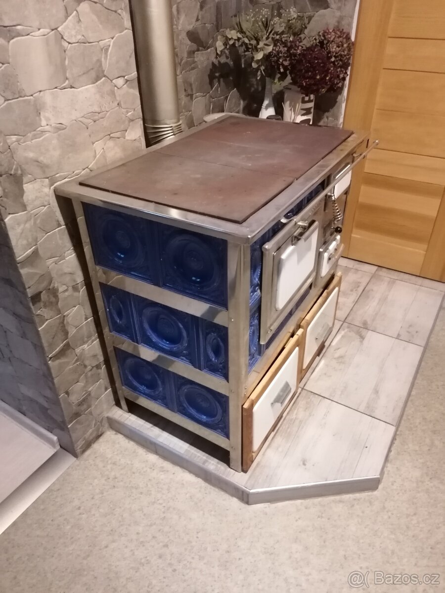 Prodám kachlová kamna - 3