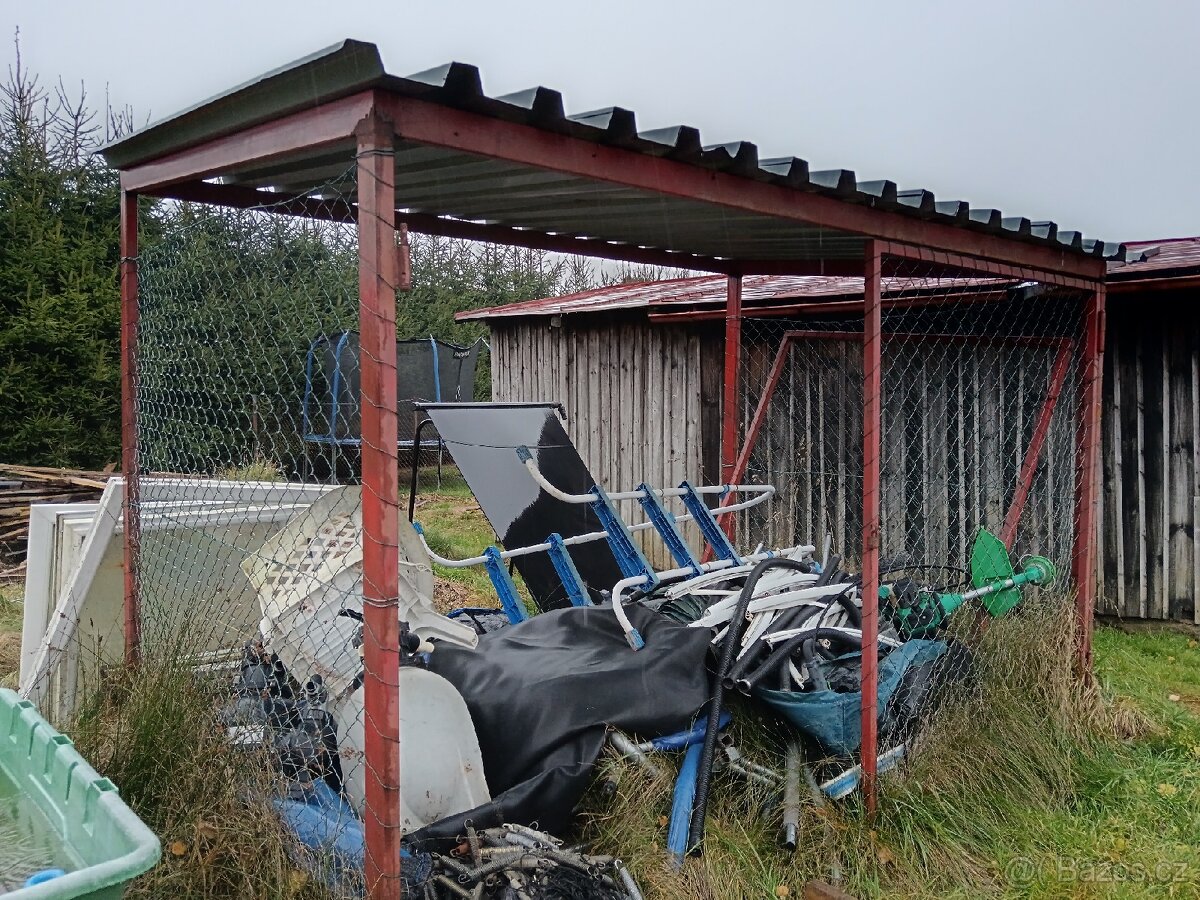 Přístřešek - 3