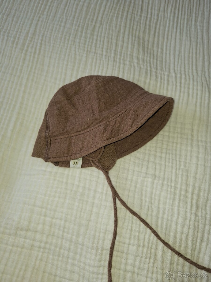 Mušelínový klobouček - 3
