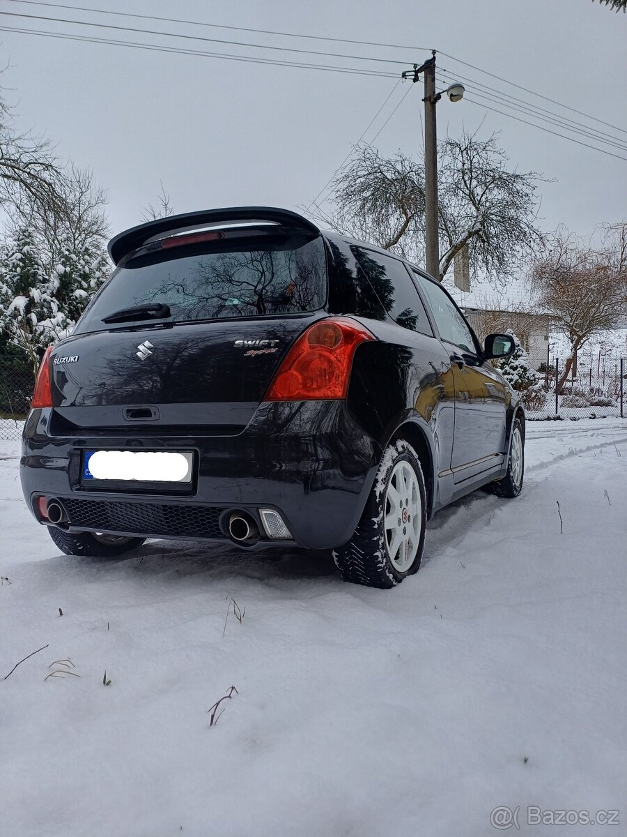 Suzuki Swift Sport - 3