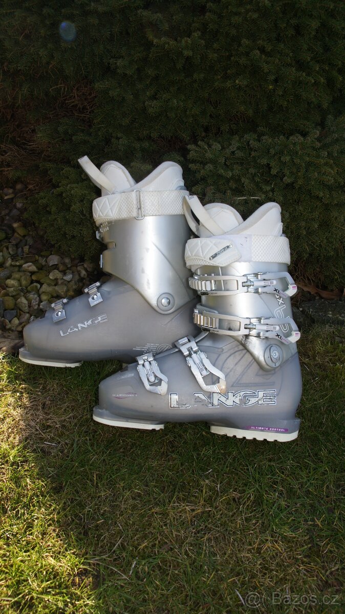 Lyžáky Lange - vel. 24 - 24,5 - 3