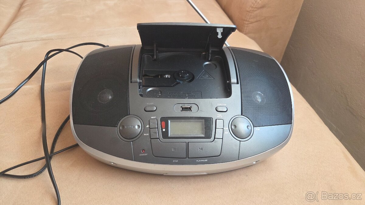 Radio s USB a CD ECG - 3