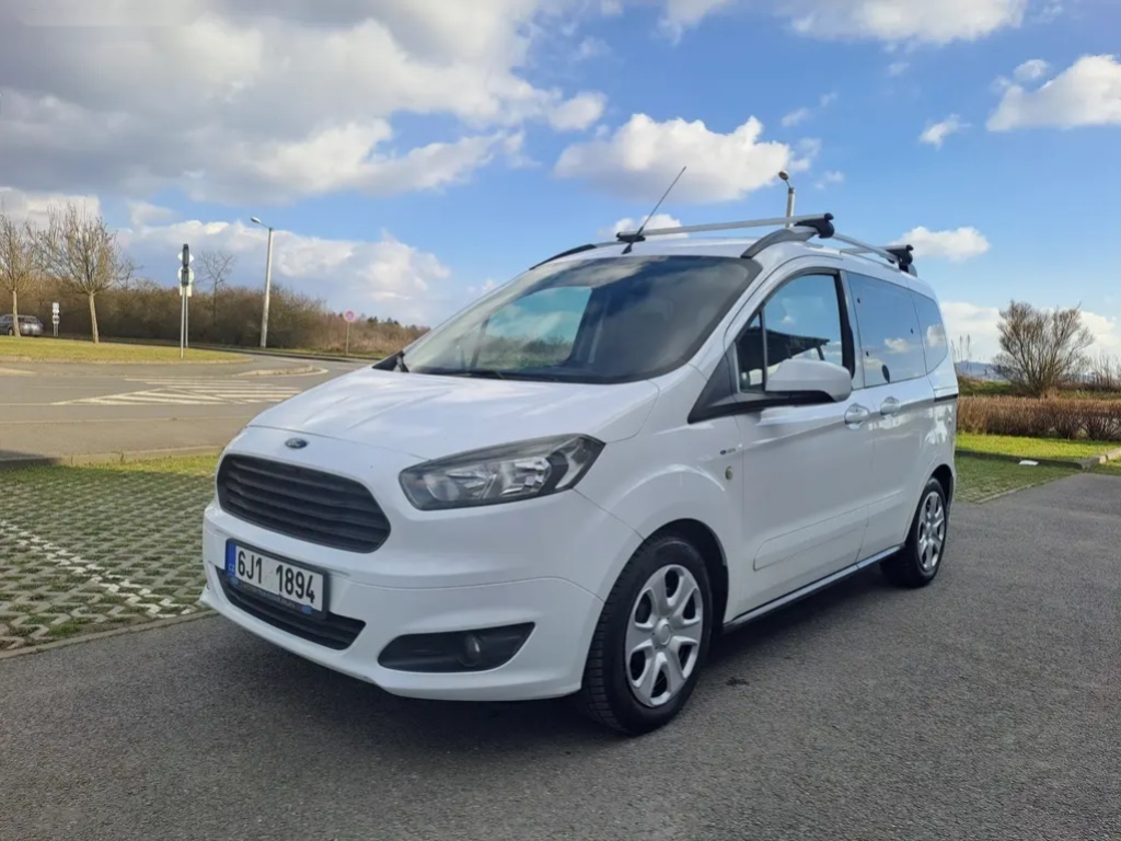 Ford Tourneo Courier - 3