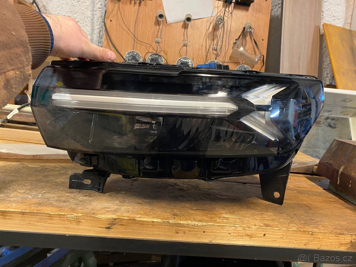 Dacia Duster III - Levý světlomet - 3