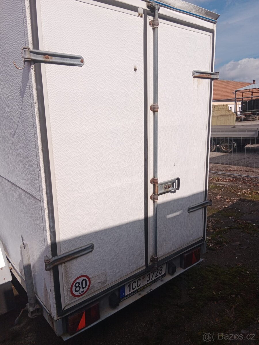 Skříňový přívěs - 3