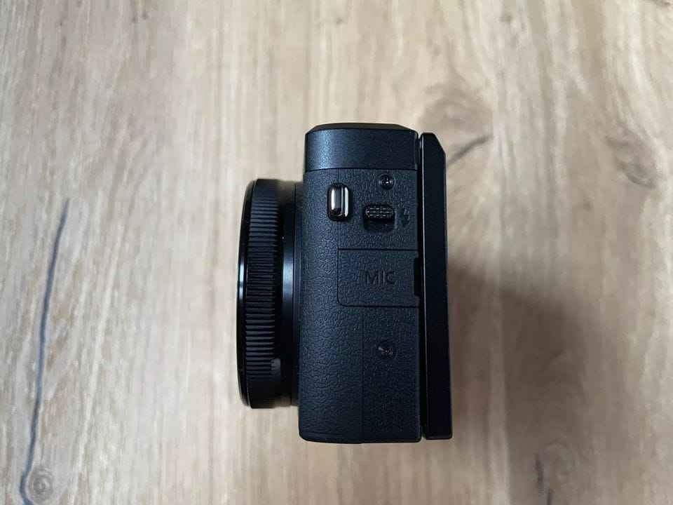 Canon g7x mark III - 3