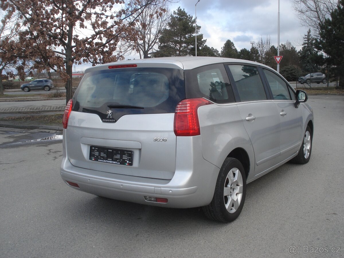 Peugeot 5008 1.6 HDi 7 MIST NAVI - 3