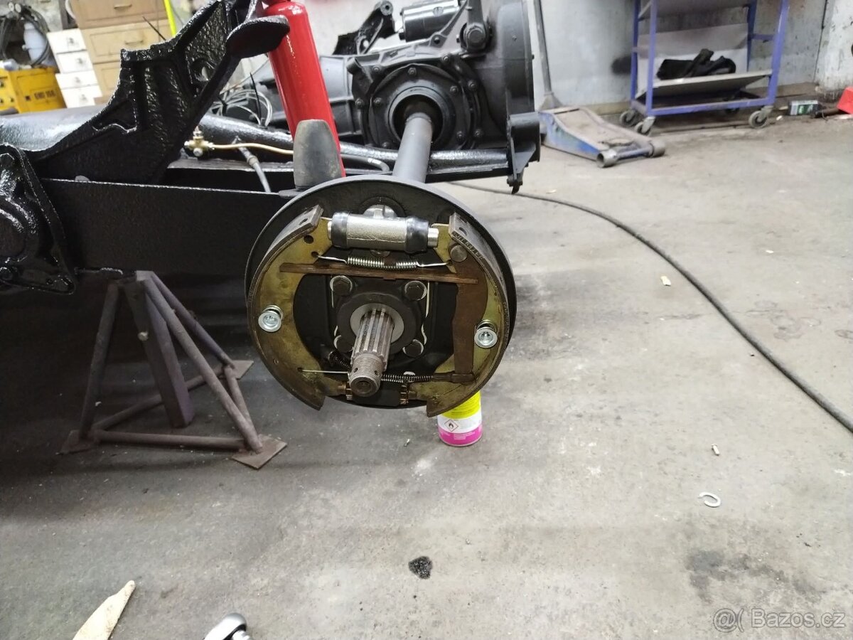 Prodám rozestavěnou Replika Porsche 356 - 3