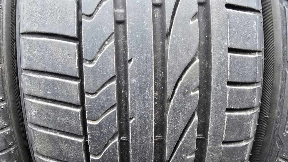 Letní pneu 215/40/17 Bridgestone - 3