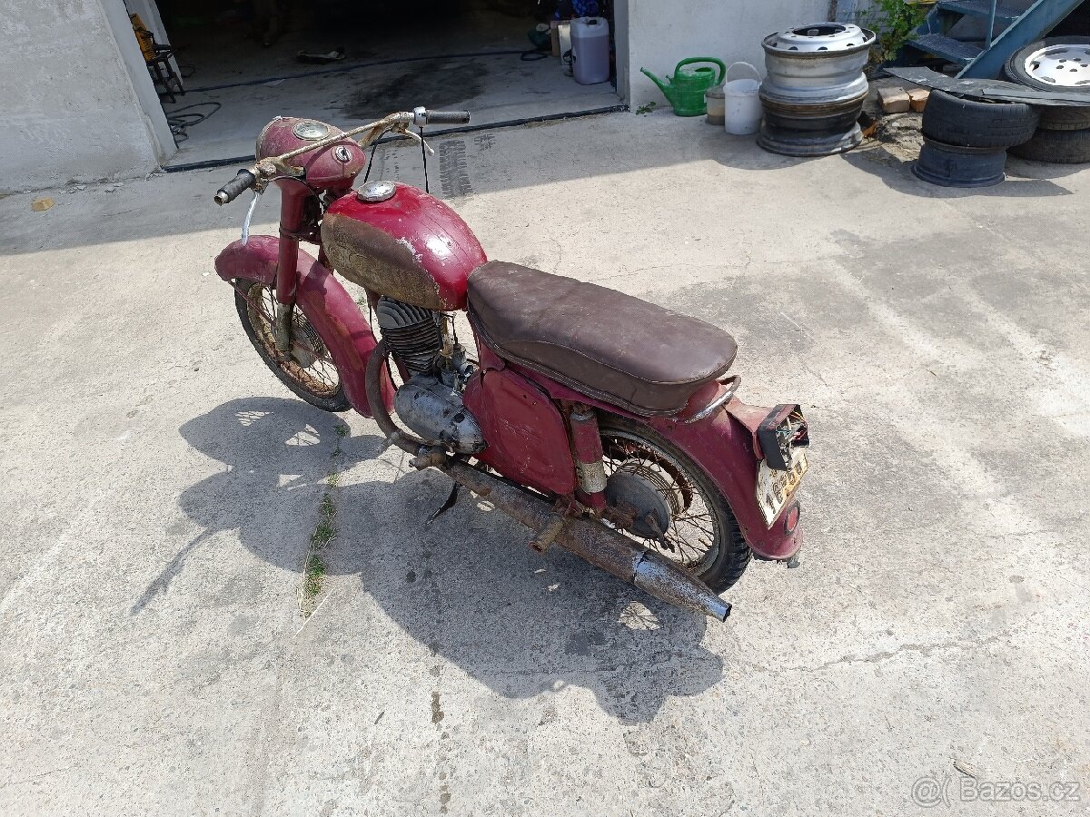 ČZ 175/450 - 3