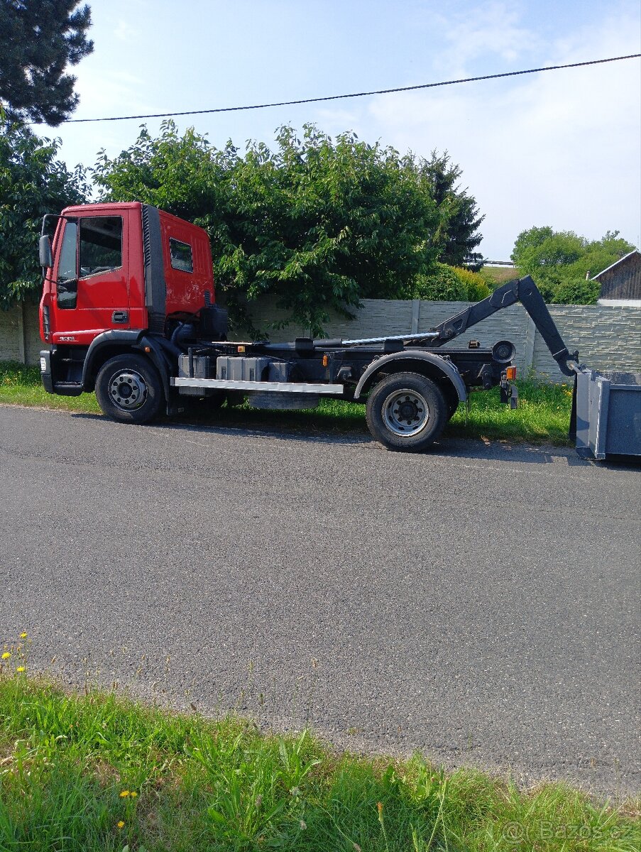 Hákový nosič kontejnerů Iveco 12t - 3