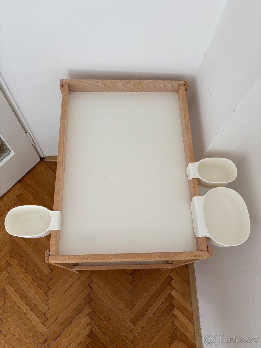 Přebalovací pult SNIGLAR IKEA - 3