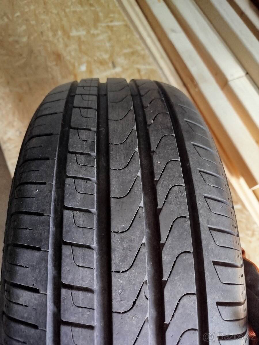 Pirelli 225/45 R17 - 3