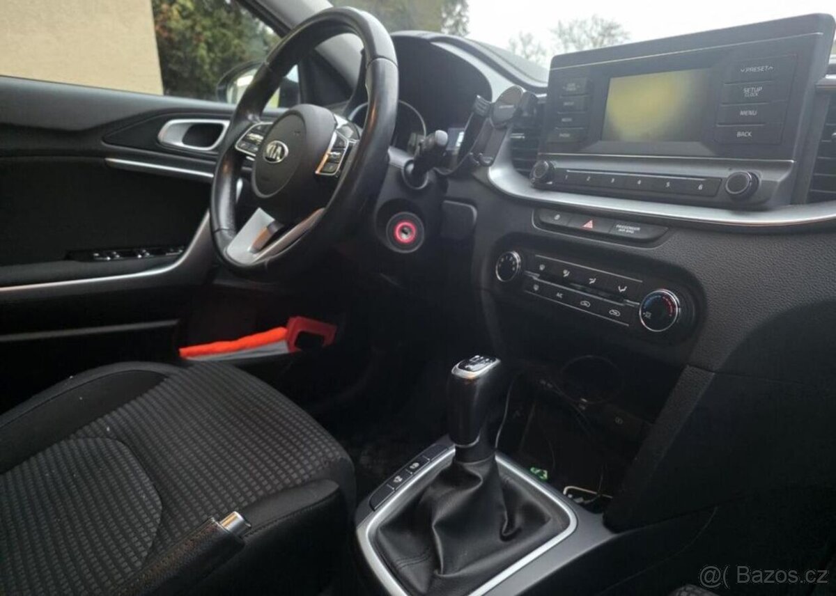 Kia Cee´d 1.4-PRAV.ZNAČK.SERVIS-TOP STAV - 3