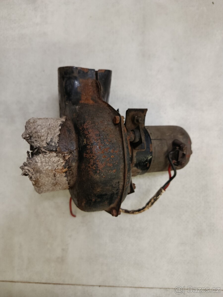 Tatra 603 ventilátor topení - 3