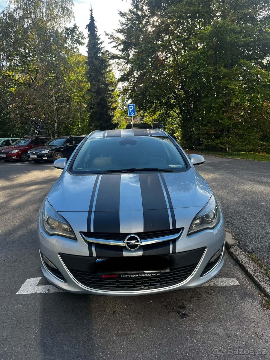 Opel Astra J - 3
